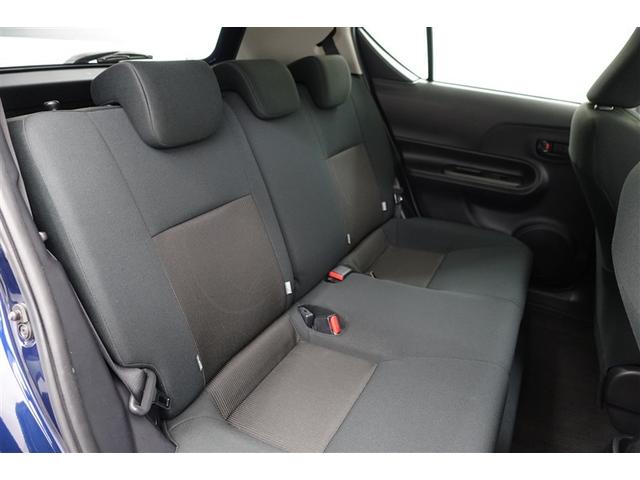 アクア Ｓスタイルブラック　運転席助手席エアバック　セキュリティアラーム　バックモニタ　ワンオーナ　アイドルストップ　スマートエントリー　定期点検記録簿　横滑防止　ＡＵＸ接続　ＴＶナビ　１セグ　ＰＷ　ＡＢＳ　エアコン（6枚目）