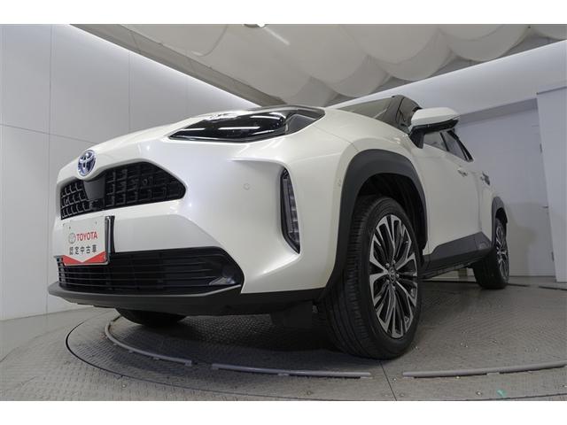 ヤリスクロス ハイブリッドＺ　スマートキ　ワンオ－ナ－　衝突軽減ブレーキ　Ｉストップ　リヤカメラ　ＬＥＤヘッドライ　ＥＳＣ　クルーズＣ　パワーステアリング　アルミホイール　ＥＴＣ車載器　運転席パワーシート　イモビ　キーフリー（21枚目）