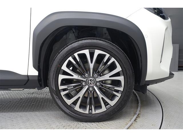 ヤリスクロス ハイブリッドＺ　スマートキ　ワンオ－ナ－　衝突軽減ブレーキ　Ｉストップ　リヤカメラ　ＬＥＤヘッドライ　ＥＳＣ　クルーズＣ　パワーステアリング　アルミホイール　ＥＴＣ車載器　運転席パワーシート　イモビ　キーフリー（26枚目）