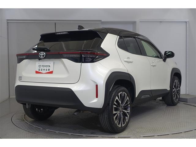 �o�b�N�h�A�͑傫����ɒ��ˏオ��܂��̂ŉו��̏o��������ȒP�ɏo���܂��B�J�̓��ɂ̓o�b�N�h�A���J�����ɂȂ��Ă���܂��恙