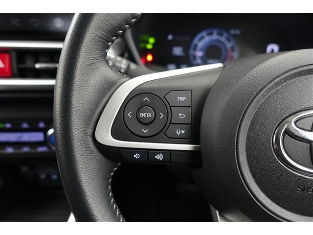 �X�e�A�����O�X�C�b�`���ځI�n���h�������𗣂��Ȃ��Ă��A�茳�̃X�C�b�`�ŉ��ʒ��߂Ȃǂ��o���܂��B�^�]�ȂɎ��������炳�Ȃ��Ă����삪�o���Ĉ��S�ł��I