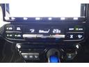 ★エアコンはオートタイプが装着済みです!オートモードにしておけば、車内温度を設定するだけで風の料や吹き出し口の切り替えを機械が行ってくれます!一年中快適な環境を作れますよ♪
