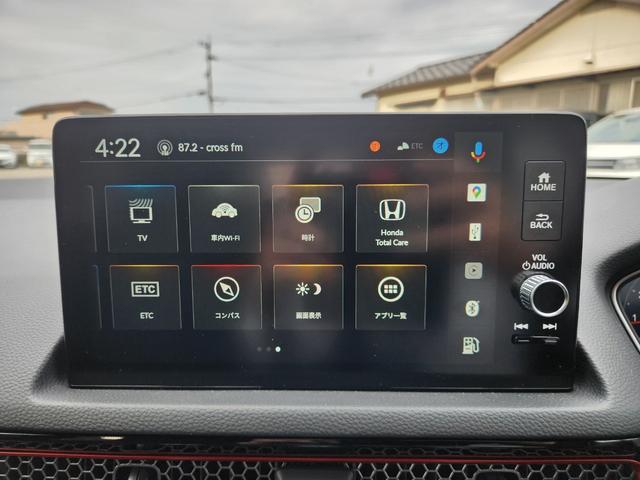 シビック ＲＳ　当社デモカー・６ＭＴ・９インチコネクトナビ・パワーシート・ＢＯＳＥプレミアムサウンド・レブマッチシステム・ドラレコ・ＬＥＤヘッドライト・リアカメラ・ＥＴＣ２．０　コーナーセンサー　衝突被害軽減ブレーキ（8枚目）