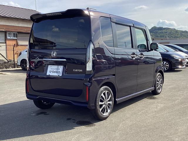 N-BOXカスタム ベースグレード HONDACONNECTナビ ドライブレコーダー 両側パワースライドドア 運転席助手席シートヒーター 運転席助手席シートバックテーブル オートリトラミラー アルミホイール ホンダセンシング(8枚目)