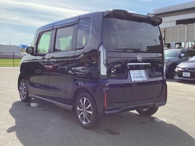 N-BOXカスタム ベースグレード HONDACONNECTナビ ドライブレコーダー 両側パワースライドドア 運転席助手席シートヒーター 運転席助手席シートバックテーブル オートリトラミラー アルミホイール ホンダセンシング(9枚目)