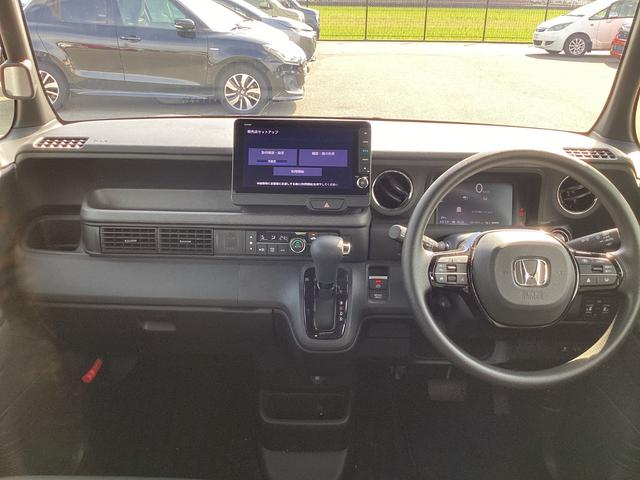 N-BOXカスタム ベースグレード HONDACONNECTナビ ドライブレコーダー 両側パワースライドドア 運転席助手席シートヒーター 運転席助手席シートバックテーブル オートリトラミラー アルミホイール ホンダセンシング(10枚目)