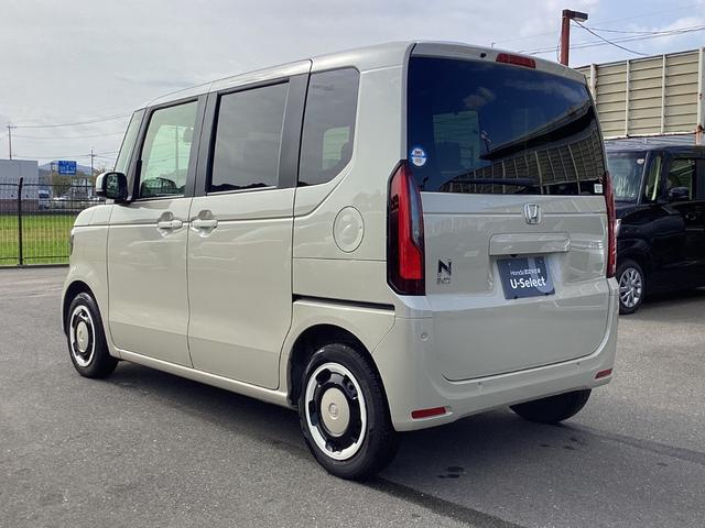 N-BOX ファッションスタイル 当社レンタカー ファッションスタイル HONDACONNECTナビゲーション ドライブレコーダー ETC オートエアコン 電子パーキング リア左パワースライドドア 14インチ専用ホイールキャップ 禁煙(9枚目)