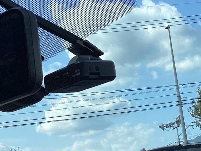 エクストレイル ２０Ｘ　ナビゲーション　ドライブレコーダー　ＥＴＣ　オートライト　デジタルインナーミラー　パワーテールゲート　クルーズコントロール　電子パーキング　オートエアコン　パワーリアゲート　電動格納ドアミラー　地デジ（14枚目）