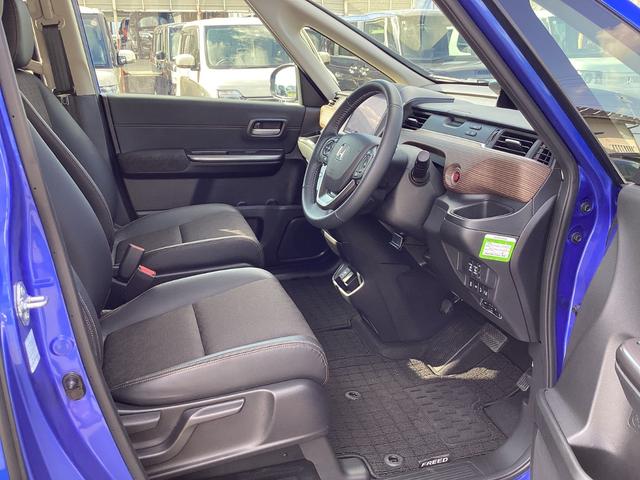 フリード クロスター 当社レンタカー 純正9インチナビ ドライブレコーダー フルセグTV ETC LEDヘッドライト+LEDアクティブコーナーリングライト オートエアコン 両側パワースライドドア ホンダセンシング 禁煙車(16枚目)