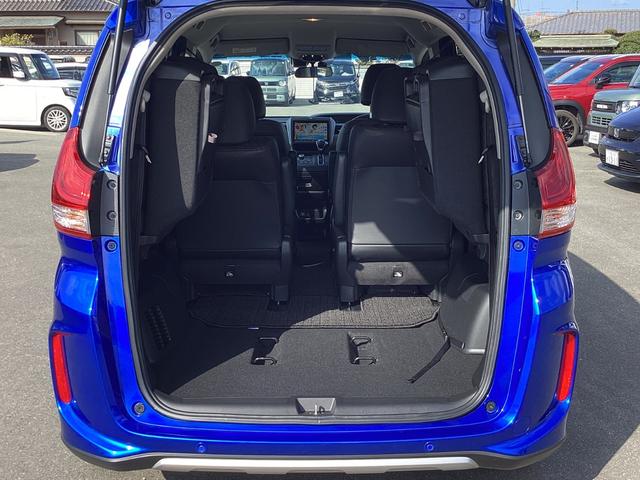 フリード クロスター 当社レンタカー 純正9インチナビ ドライブレコーダー フルセグTV ETC LEDヘッドライト+LEDアクティブコーナーリングライト オートエアコン 両側パワースライドドア ホンダセンシング 禁煙車(23枚目)