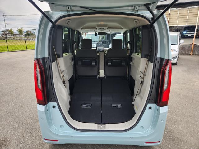 N-BOX ベースグレード 当社レンタカー 純正8インチナビ フルセグTV バックカメラ Bluetooth ドライブレコーダー ETC 両側パワースライドドア 運転席助手席シートヒーター オートリトラミラー 衝突軽減システム(21枚目)