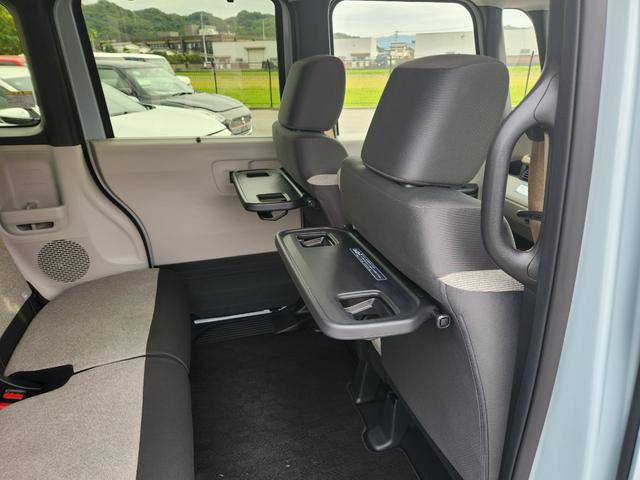 N-BOX ベースグレード 当社レンタカー 純正8インチナビ フルセグTV バックカメラ Bluetooth ドライブレコーダー ETC 両側パワースライドドア 運転席助手席シートヒーター オートリトラミラー 衝突軽減システム(25枚目)