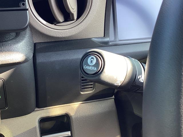 Ｎ－ＢＯＸジョイ ターボ　当社デモカー　純正９インチナビ　マルチビューカメラ　　ＥＴＣ　運転席助手席シートヒーター　アクティブフェイスＰＫＧ　オートリトラミラー　本革巻きステアリングホイール　整備記録簿　ＬＥＤヘッド　フルセグ（17枚目）