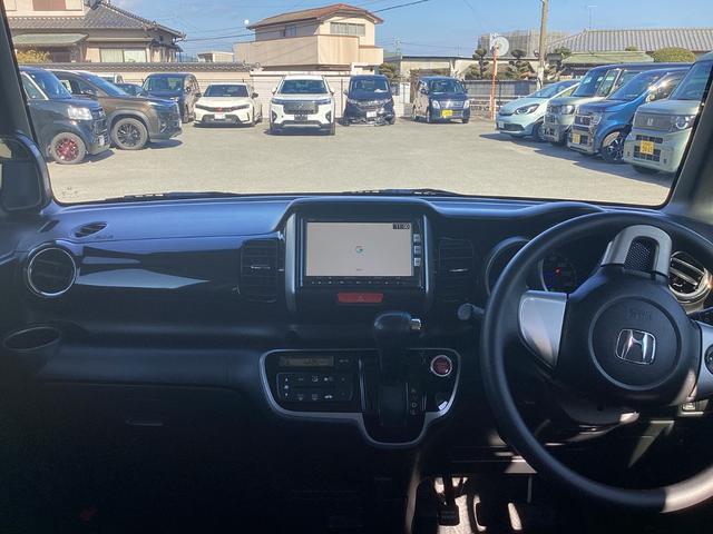 N-BOXカスタム G・Lパッケージ 純正ナビ CD/DVD再生 BLUETOOTH フルセグTV バックモニター オートエアコン 左パワースライドドア オートライト 電動格納ミラ- アイドリングストップ車 禁煙車両 ナビ・TV ABS(10枚目)