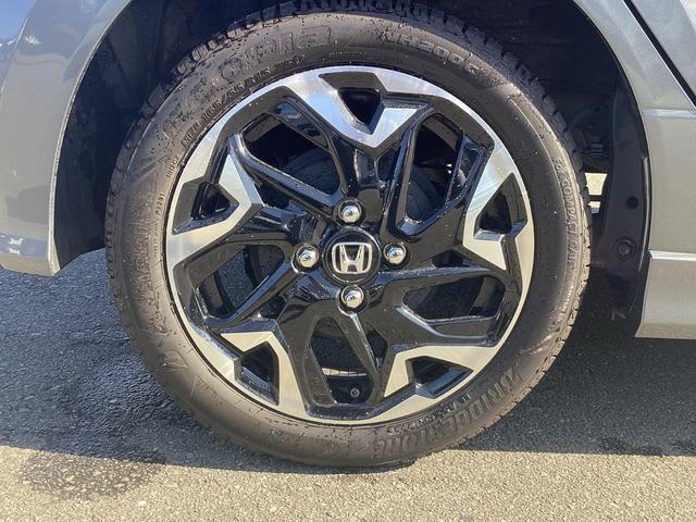 N-WGNカスタム L・ターボホンダセンシング 純正8インチナビ フルセグTV Bluetooth接続 バックカメラ 前後ドラレコ LEDヘッドライト 運転席シートヒーター ハーフレザーシート ETC 純正15インチアルミ ブレーキサポート 禁煙(31枚目)