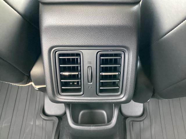 ヴェゼル e:HEVZ HONDACONNECTナビゲーション ETC ドライブレコーダー ブラインドスポットインフォメーション 後退出庫サポート 運転席助手席シートヒーター ハンズフリーアクセスパワーテールゲート AUX(31枚目)