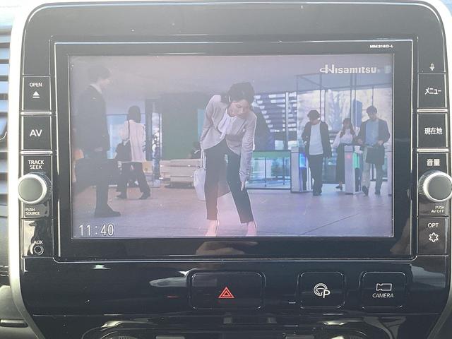 セレナ ハイウェイスター　純正８インチナビ　フルセグ　ＢＬＵＥＴＯＯＴ　ＣＤ／ＤＶＤ　アラウンドビューモニター　クルーズコントロール　オートライト　両側ハンズフリーパワースライドドア　ドラレコ　パーキングアシスト　ＵＳＢ接続（12枚目）