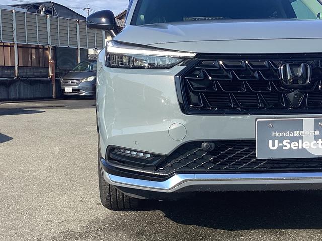 ヴェゼル ｅ：ＨＥＶＺ　純正ナビ　フルセグ　ＢＬＵＥＴＯＯＴ　純正ＯＰアルミ　マルチビューカメラ　ブラインドスポットインフォメーション　ハンズフリーアクセスパワーテールゲート　運転席助手席シートヒーター　後退出庫サポート（32枚目）