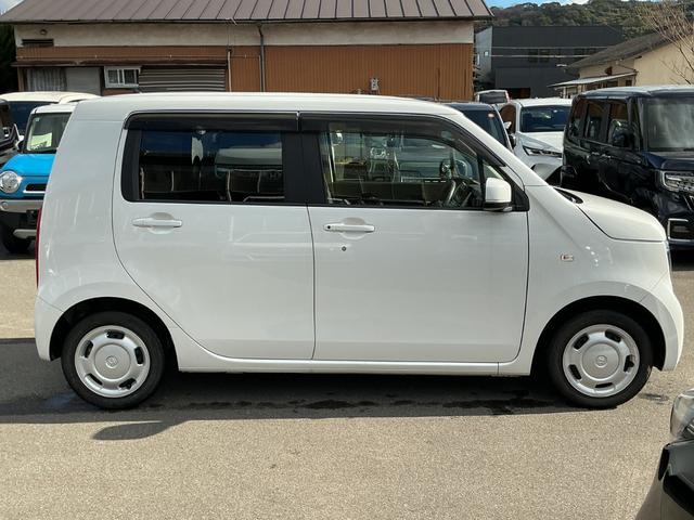 Ｎ－ＷＧＮ Ｇホンダセンシング　ディスプレイオーディオ・電子パーキング・ワンオーナー車　禁煙　１オーナ　イモビライザー　横滑り防止　エアコン　パワーウインドウ　キーレスエントリー　パワーステアリング　記録簿　両席エアバック　ＡＢＳ（3枚目）