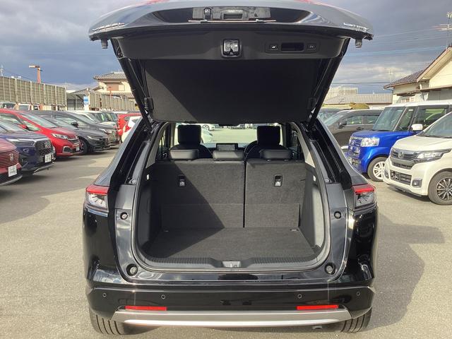 ヴェゼル e:HEVZ HONDACONNECTナビゲーション ETC2.0 ブラインドスポットインフォメーション 後退出庫サポート 運転席助手席シートヒーター ハンズフリーアクセスパワーテールゲート 18インチアルミホイ(20枚目)