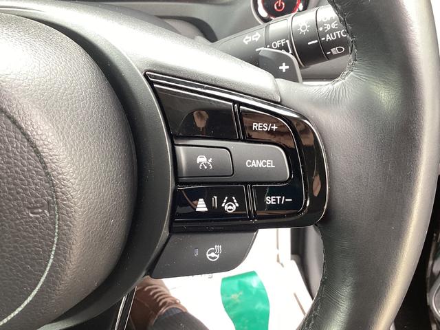 ヴェゼル e:HEVZ HONDACONNECTナビゲーション ETC2.0 ブラインドスポットインフォメーション 後退出庫サポート 運転席助手席シートヒーター ハンズフリーアクセスパワーテールゲート 18インチアルミホイ(25枚目)