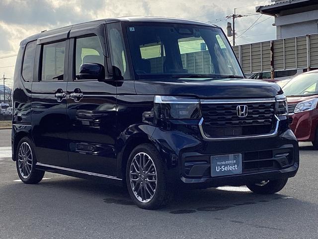 Ｎ－ＢＯＸカスタム ターボ　当社デモカー　ＨＯＮＤＡＣＯＮＮＥＣＴナビゲーション　地デジ　ドライブレコーダー前後　ＥＴＣ　両側パワースライドドア　運転席助手席シートヒーター　運転席助手席シートバックテーブル　オートエアコン　禁煙（6枚目）