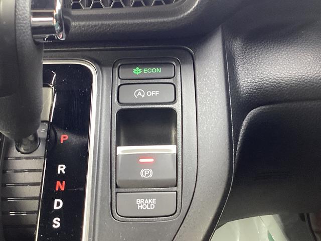 ステップワゴン スパーダ　サイドリフトアップ　福祉車両　１１インチナビ　後席モニター　フルセグ／ＣＤ／ＤＶＤ／ＢＬＵＥＴＯＯＴ／音楽録音　ＥＴＣ　ドラレコ前後　両側パワースライドドア　ブラインドスポット　パワーテールゲート（32枚目）