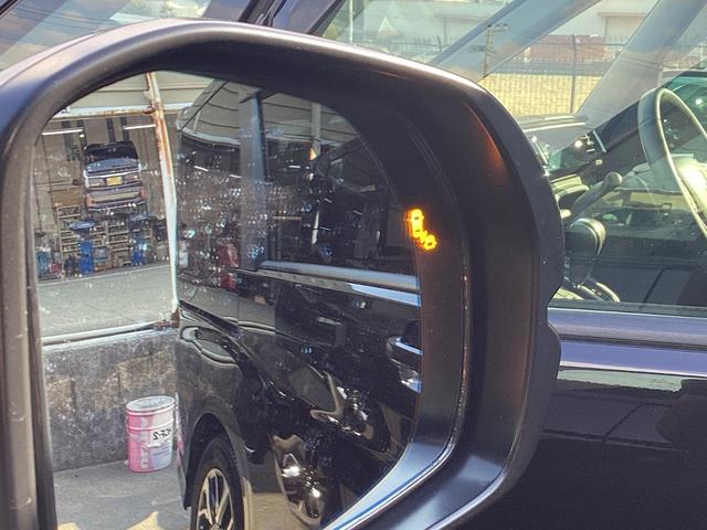 ステップワゴン スパーダ　サイドリフトアップ　福祉車両　１１インチナビ　後席モニター　フルセグ／ＣＤ／ＤＶＤ／ＢＬＵＥＴＯＯＴ／音楽録音　ＥＴＣ　ドラレコ前後　両側パワースライドドア　ブラインドスポット　パワーテールゲート（34枚目）