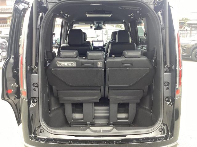 ステップワゴン スパーダ　サイドリフトアップ　福祉車両　１１インチナビ　後席モニター　フルセグ／ＣＤ／ＤＶＤ／ＢＬＵＥＴＯＯＴ／音楽録音　ＥＴＣ　ドラレコ前後　両側パワースライドドア　ブラインドスポット　パワーテールゲート（35枚目）