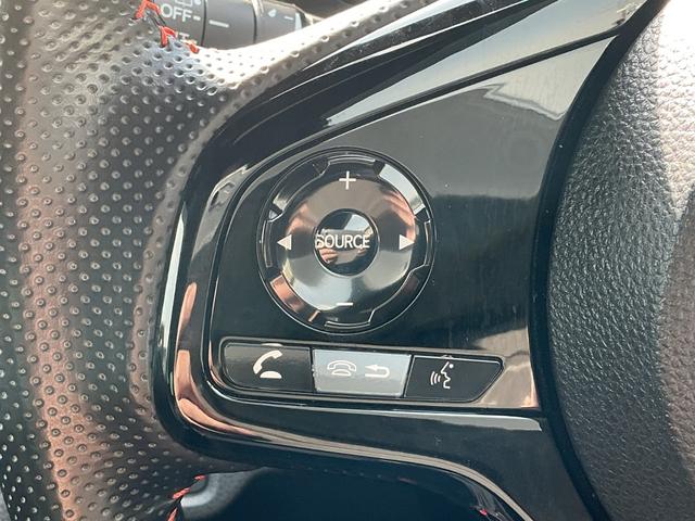 �֗��ȃX�e�A�����O�X�C�b�`�������I�^�]���̃I�[�f�B�I��������S�ł����c