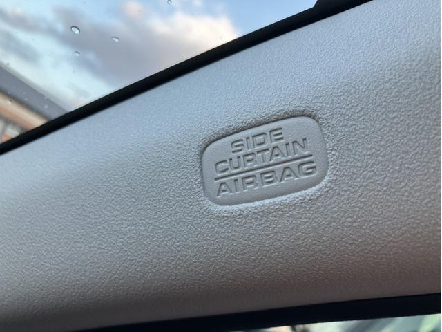 �������̎��ԂɁA�m���Ȕ������B���ʏՓˎ��A�Z���T�[���Ռ������m����ƃX�s�[�f�B�[�ɓW�J���A����ی쐫�\�����߂�G�A�o�b�O��S�^�C�v�W�������B