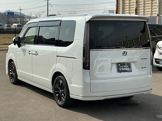 ステップワゴン e:HEVスパーダ HONDACONNECTナビゲーション フリップダウンリヤ席モニター ドラレコ前後 ETC ブラインドスポットインフォメーション パワーテールゲート 2列目オットマン 前列USBチャージャー スマキー(7枚目)