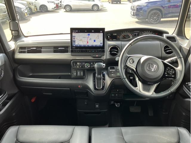 Ｎ－ＢＯＸカスタム Ｌターボスタイル＋ブラック　ナビゲーション　地デジ　ドラレコ前後　ＥＴＣ　アレルクリーンプラスシート　両側パワースライドドア　運転席助手席シートヒーター　運転席助手席シートバックテーブル　１５インチアルミホイール　シートＨ　禁煙（10枚目）