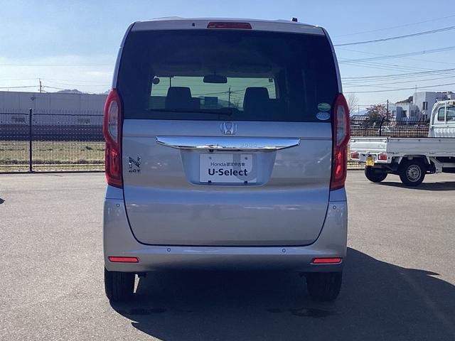 Ｎ－ＢＯＸ Ｇ　当社デモカー　ナビゲーション　地デジ　バックカメラ　オートエアコン　クルーズコントロール　衝突被害軽減Ｂ　禁煙　イモビライザー　Ｗエアバッグ　ＬＥＤライト　Ｂカメラ　横滑り防止システム　ベンチシート（3枚目）