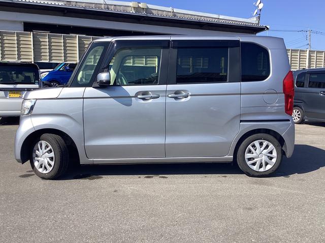 Ｎ－ＢＯＸ Ｇ　当社デモカー　ナビゲーション　地デジ　バックカメラ　オートエアコン　クルーズコントロール　衝突被害軽減Ｂ　禁煙　イモビライザー　Ｗエアバッグ　ＬＥＤライト　Ｂカメラ　横滑り防止システム　ベンチシート（5枚目）