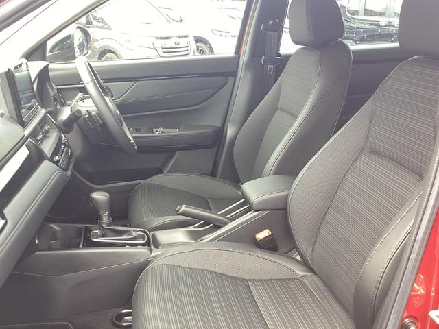 WR-V Z+ブラックスタイル 当社デモカー HONDACONNECTナビゲーション 地デジ ETC ドラレコ前後 LEDフォグランプ リアセンターアームレスト 17インチアルミホイール 電動格納ドアミラー ブルートゥース 禁煙車(19枚目)