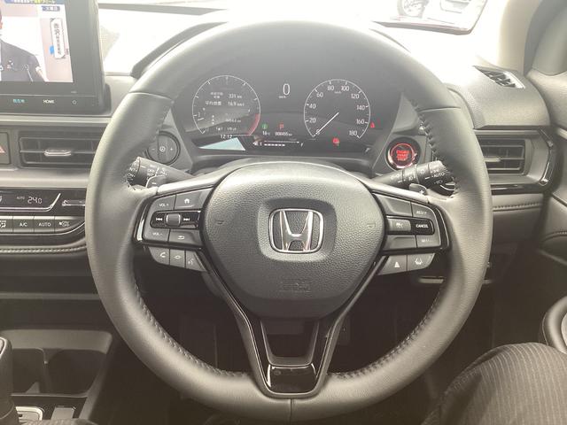 WR-V Z+ブラックスタイル 当社デモカー HONDACONNECTナビゲーション 地デジ ETC ドラレコ前後 LEDフォグランプ リアセンターアームレスト 17インチアルミホイール 電動格納ドアミラー ブルートゥース 禁煙車(22枚目)