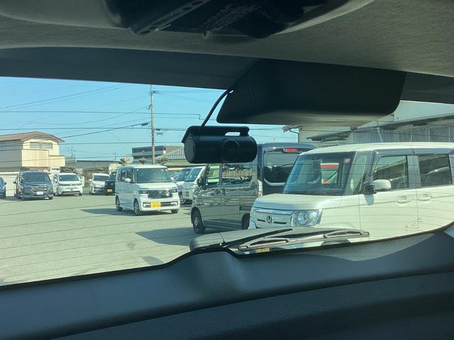 �h���C�u���R�[�_�[������f���Ɖ������L�^���Ă����h���C�u���R�[�_�[�́A���̂̍ۂɊm���ȏ؋��\�͂𔭊����Ă���܂��B