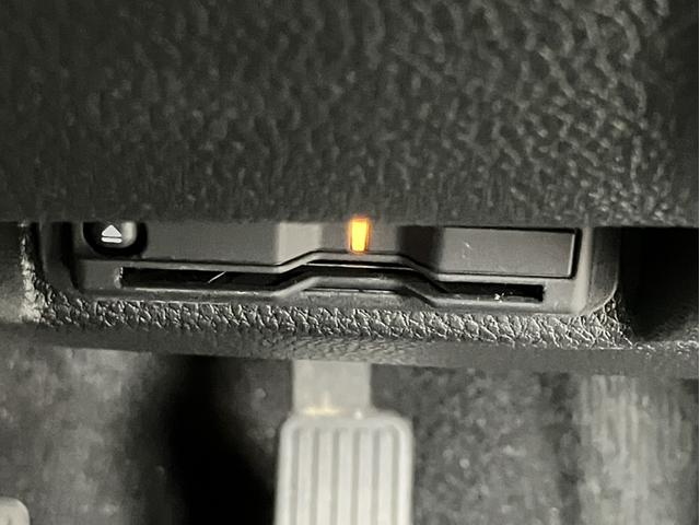 �d�s�b���ڂō������H��o�C�p�X���X���[�Y�ɒʉ߁��������h���C�u����ω��K�ł���