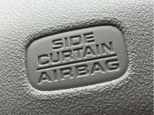 �������̎��ԂɁA�m���Ȕ������B���ʏՓˎ��A�Z���T�[���Ռ������m����ƃX�s�[�f�B�[�ɓW�J���A����ی쐫�\�����߂�G�A�o�b�O��S�^�C�v�W�������B