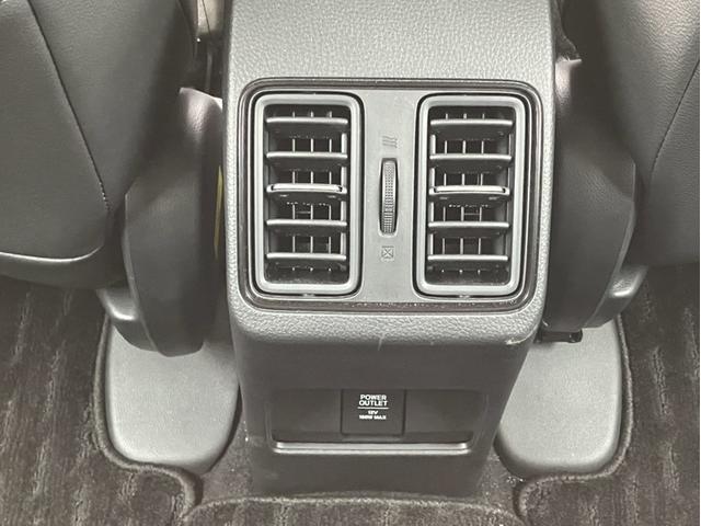 �㕔���Ȃɂ����ꂵ���G�A�R�������o�����𑕔��B���E���ꂼ�ꐁ���o�������𒲐��ł��āA�N�����K�ɉ߂����܂��B�܂��t�r�a�[�d���ł���̂ŉ��K�Ƀh���C�u��