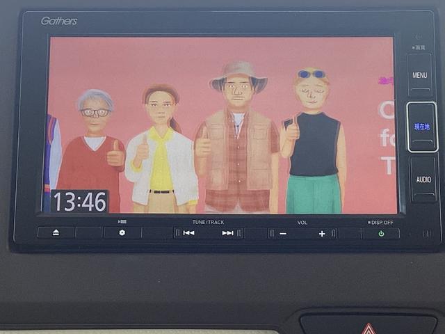 Ｎ－ＢＯＸ Ｇ・Ｌホンダセンシング　７インチ純正ナビ　ＣＤ／ＤＶＤ／フルセグ／ＢＬＵＥＴＯＯＴ／音楽録音　ＥＴＣ　ドラレコ前　フルオートエアコン　リア左パワースライドドア　運転席助手席シートヒーター　記録簿付　スマートキ　ＬＫＡ　禁煙（13枚目）