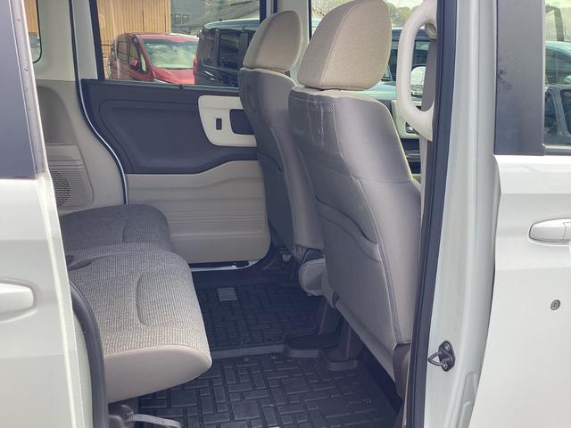 Ｎ－ＢＯＸ Ｇ・Ｌホンダセンシング　７インチ純正ナビ　ＣＤ／ＤＶＤ／フルセグ／ＢＬＵＥＴＯＯＴ／音楽録音　ＥＴＣ　ドラレコ前　フルオートエアコン　リア左パワースライドドア　運転席助手席シートヒーター　記録簿付　スマートキ　ＬＫＡ　禁煙（19枚目）