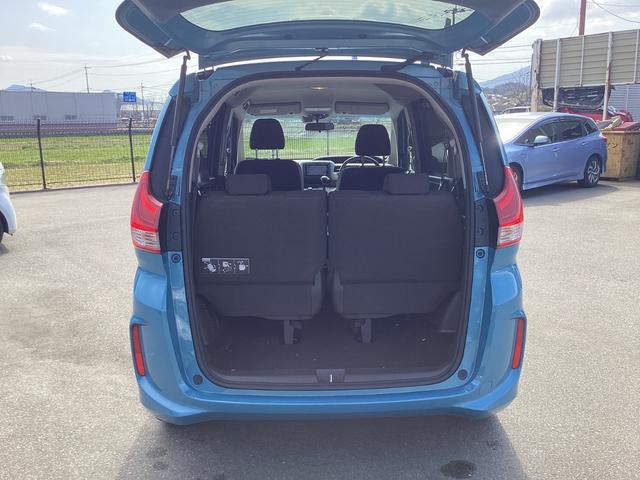 �[���̃��Q�b�W�X�y�[�X�ł��I�{���ɏd�󂵂܂���B��������ו����l�߂ĕ֗��ł��B����A���������������I