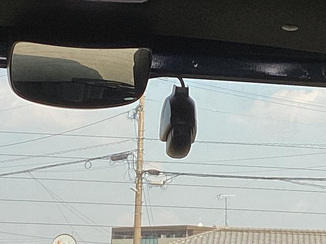 �h���C�u���R�[�_�[������f���Ɖ������L�^���Ă����h���C�u���R�[�_�[�́A���̂̍ۂɊm���ȏ؋��\�͂𔭊����Ă���܂��B