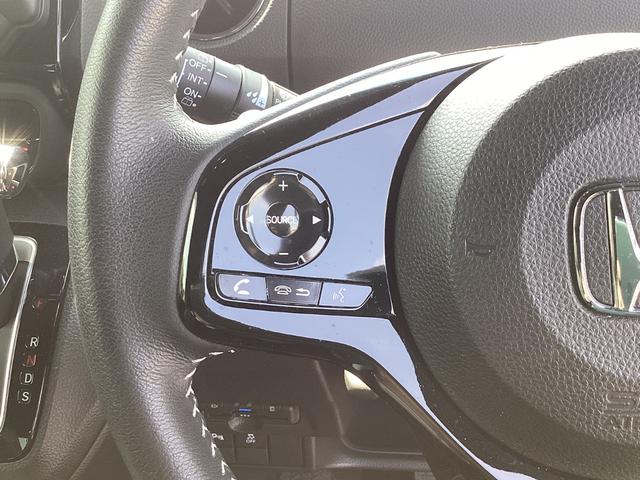 �X�e�A�����O�X�C�b�`�ł��I�i�r�Ȃǂ̉������������N���N�ł����c