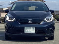 ホンダ認定中古車の中でも限られた条件を満たした良質車両、ＨＯＮＤＡ　Ｕ−ＳｅｌｅｃｔＰｒｅｍｉｕｍ　フィット入荷です！２年間／走行距離無制限の保証付き！自信を持ってオススメできる１台です！ 2