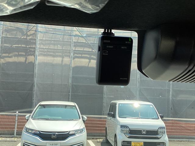 Ｎ－ＶＡＮ ファン　当社デモカー・純正８インチナビＴＶ・前後ドライブレコーダ・ワンオーナー車　ＵＳＢ　クルコン　Ｒカメラ　衝突軽減　フルセグテレビ　ＥＴＣ　ＥＳＣ　禁煙車　スマートキー　ドラレコ　エアコン　盗難防止装置（10枚目）