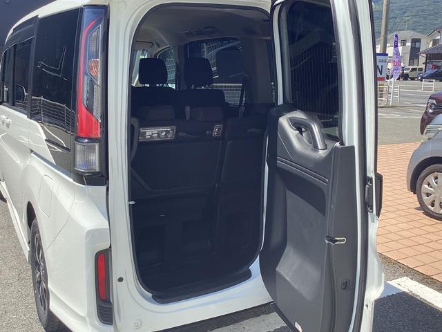 ステップワゴンスパーダ スパーダホンダセンシング　純正９インチナビＴＶ・フリップダウンモニター・Ｂｌｕｅｔｏｏｔｈ・バックカメラ・ワンオーナー車　盗難防止　助手席エアバッグ　ワンオーナ－　Ｗパワスラ　記録簿有　リアオートエアコン　地デジ　ＬＥＤライト（26枚目）