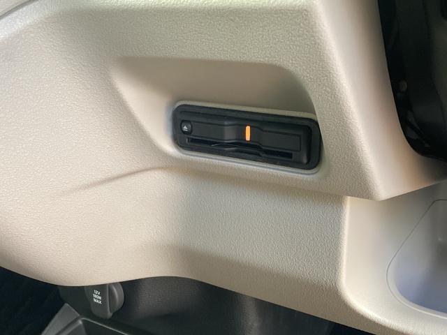 N-BOX ファッションスタイル 当社デモカー・純正8インチナビ・ドライブレコーダー・Bluetooth・バックカメラ・ワンオーナー車 禁煙 盗難防止装置 スマートキ USBポート LEDランプ ETC バックモニター 1オーナー(13枚目)